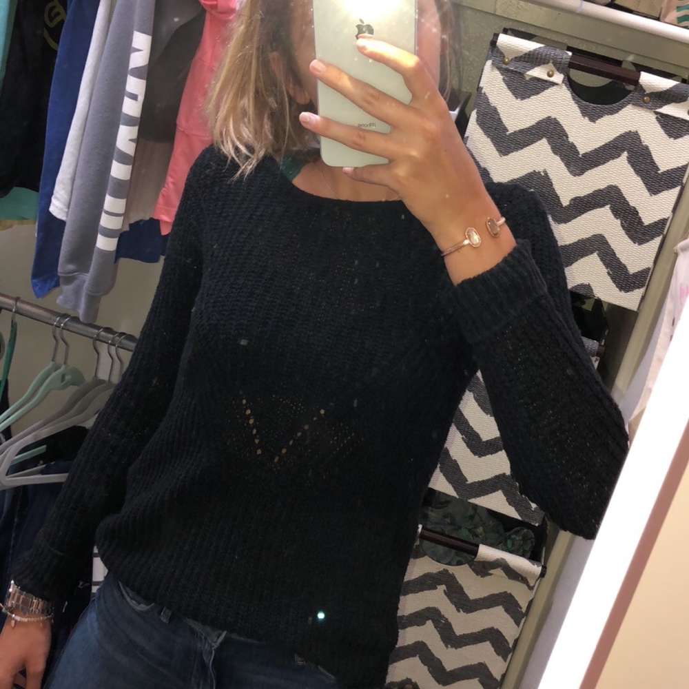 sweater with back cut out